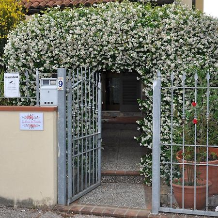 La Casa Di Fiorella Cerreto Guidi Exterior foto